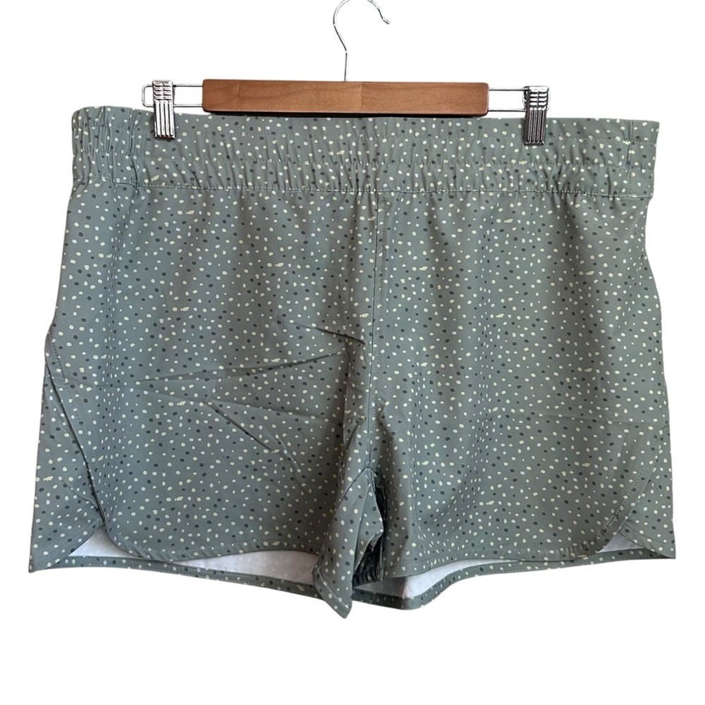 World Wide Sportsman Charter Pull-On Shorts Ladies XL Sea Spray Bass Bubbler NEW